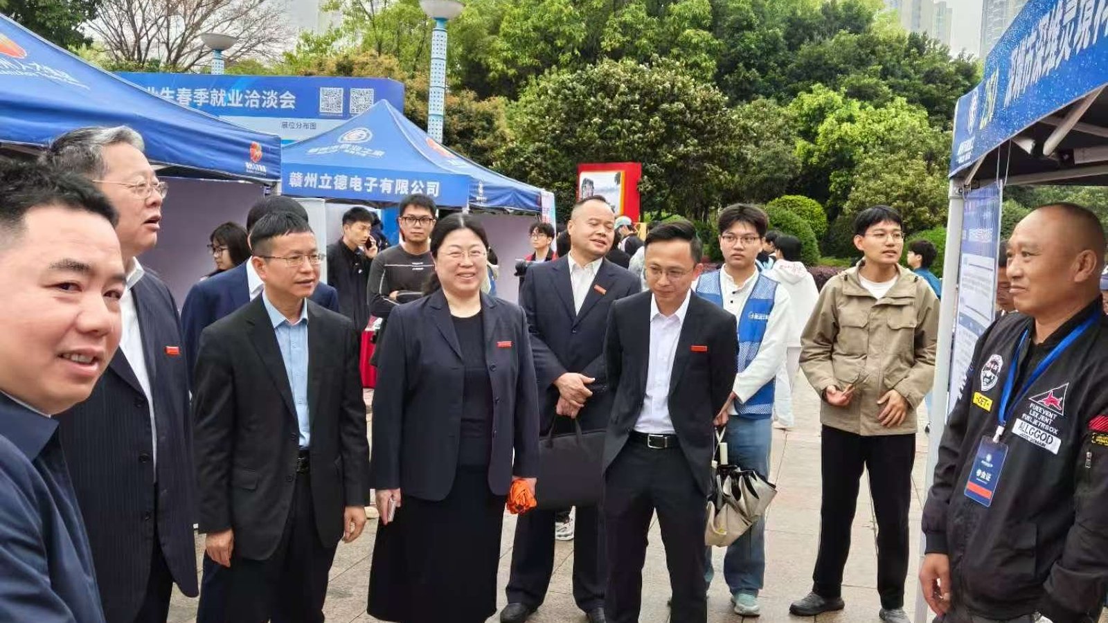 招聘交流现场
